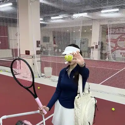 邓静